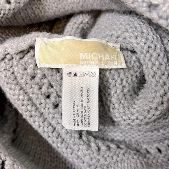 MICHAEL KORS Pom Pom Beanie Hat - Picture 3 of 4